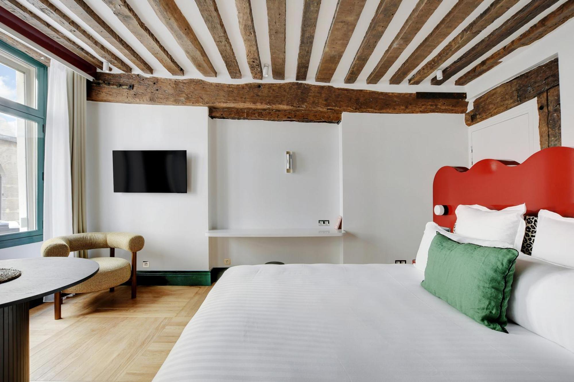 Apartment Collection Serviced In Notre Dame - Rue Savoie *