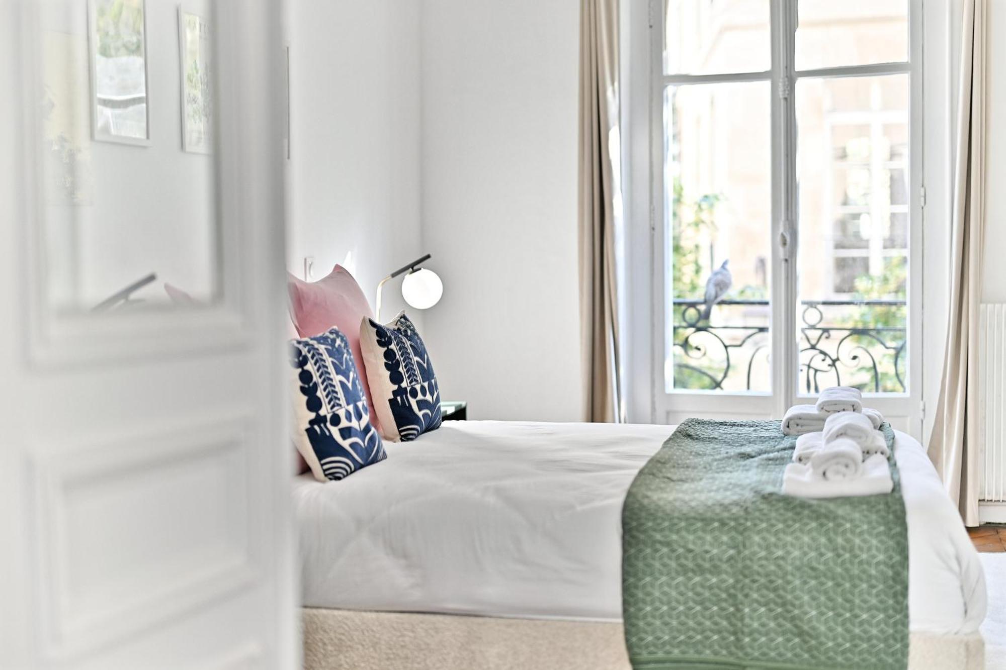 Appartement Parisien Spacieux #marais #rivoli