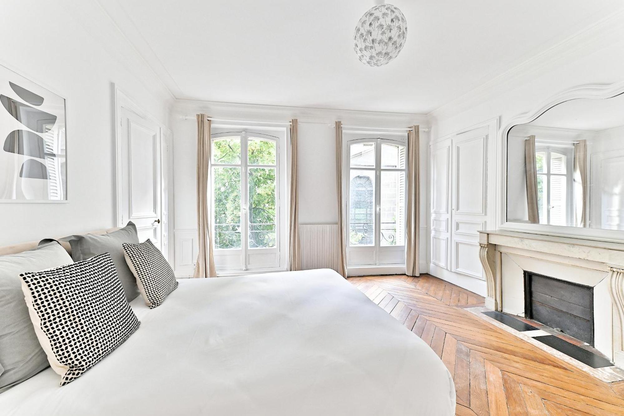 Appartement Parisien Spacieux #marais #rivoli