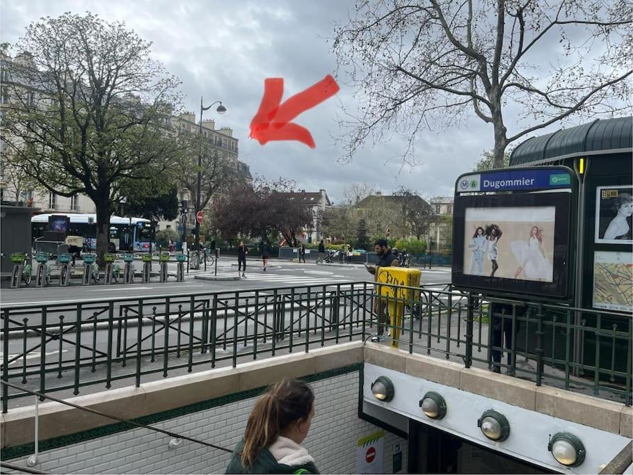 Charme Hausmanien Vue Parc 4 Famille Metro 6 Paris