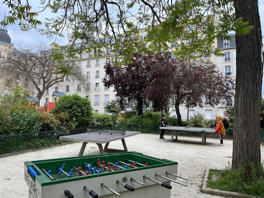Charme Hausmanien Vue Parc 4 Famille Metro 6 Apartamento