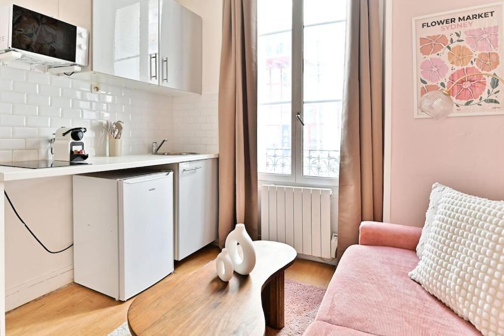 Magnifique Neuf Rose 14eme * Paris