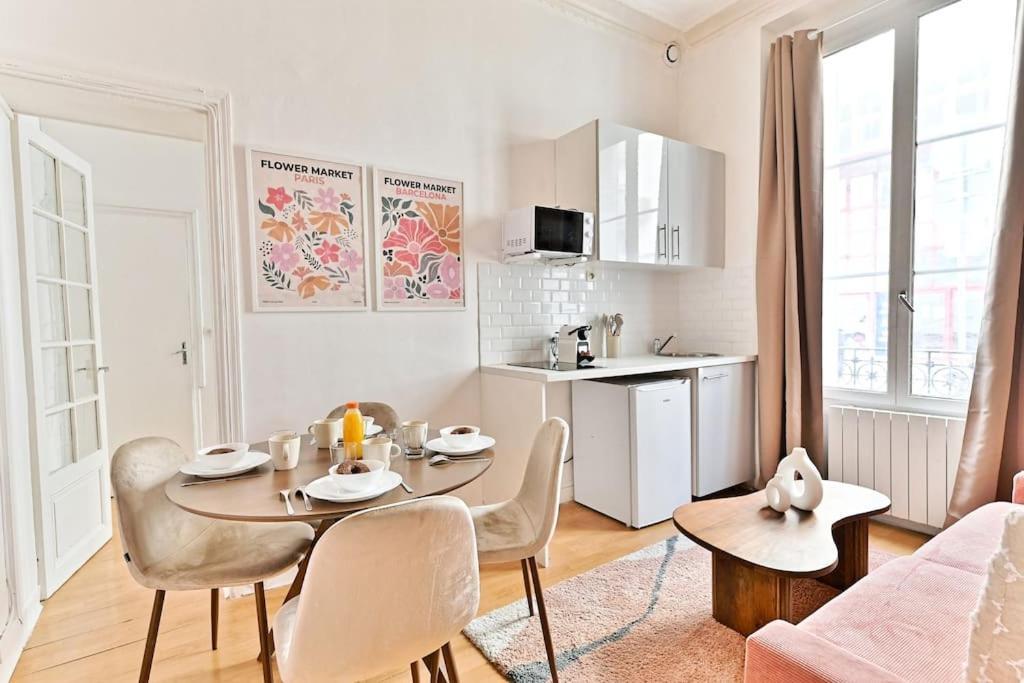 Magnifique Neuf Rose 14eme *