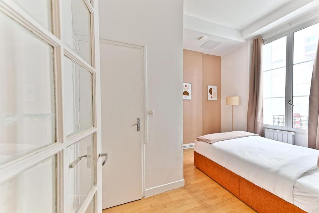 Magnifique Neuf Rose 14eme Apartamento