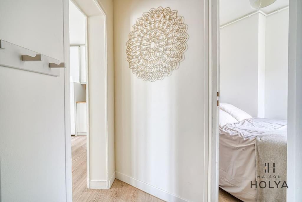 Le Reveur - Quartier Des Ternes - 137Mc Apartment