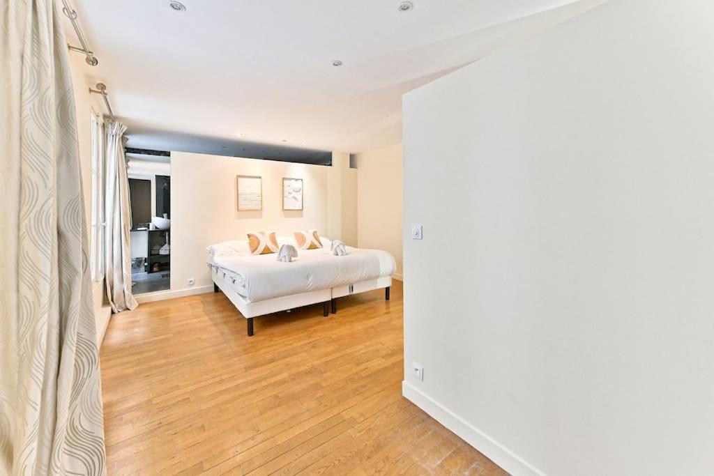 Apartment Grand Prestigieux Et A Paris