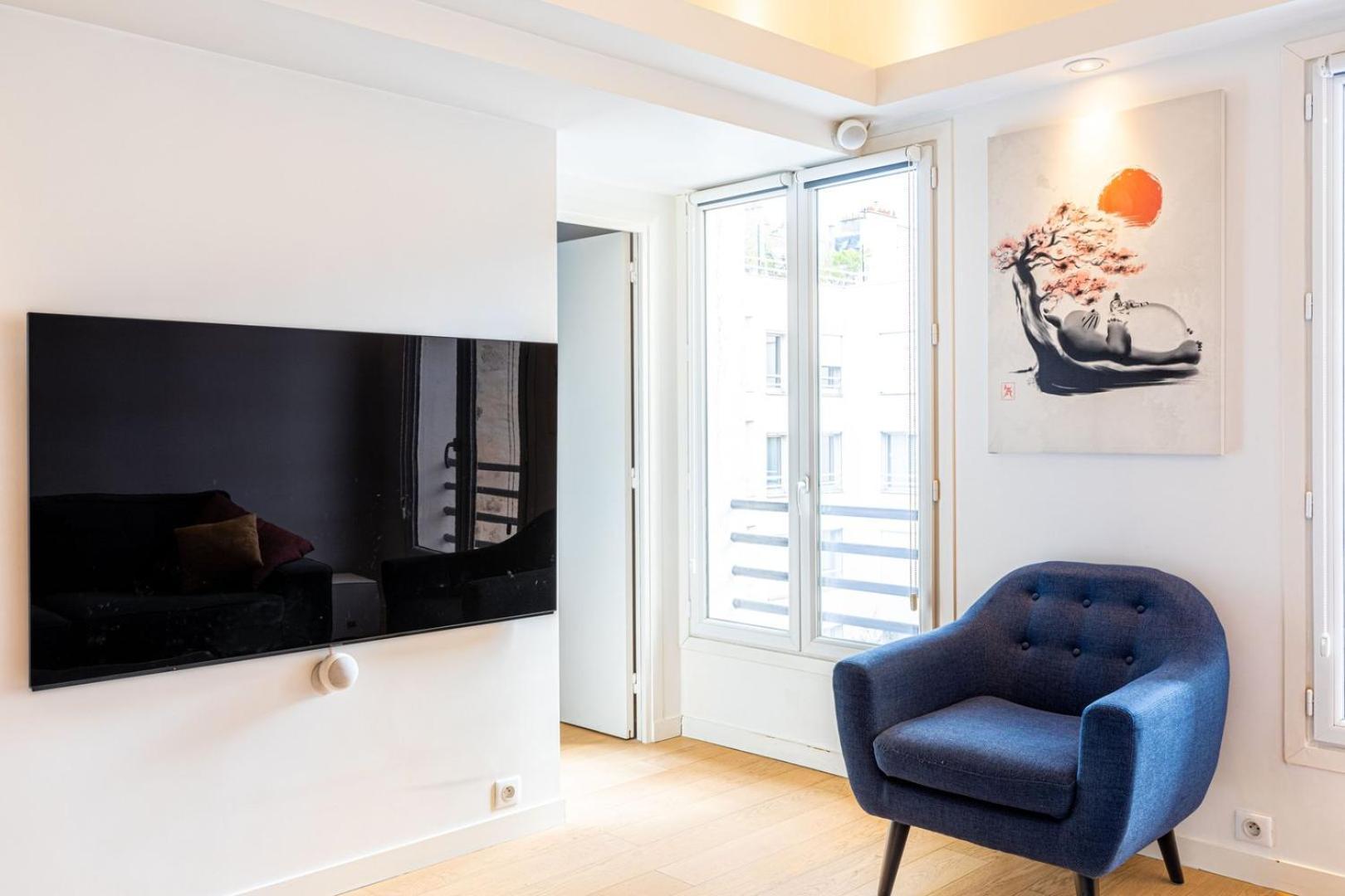 Guestready - Colourful Getaway Near Eiffel Tower
