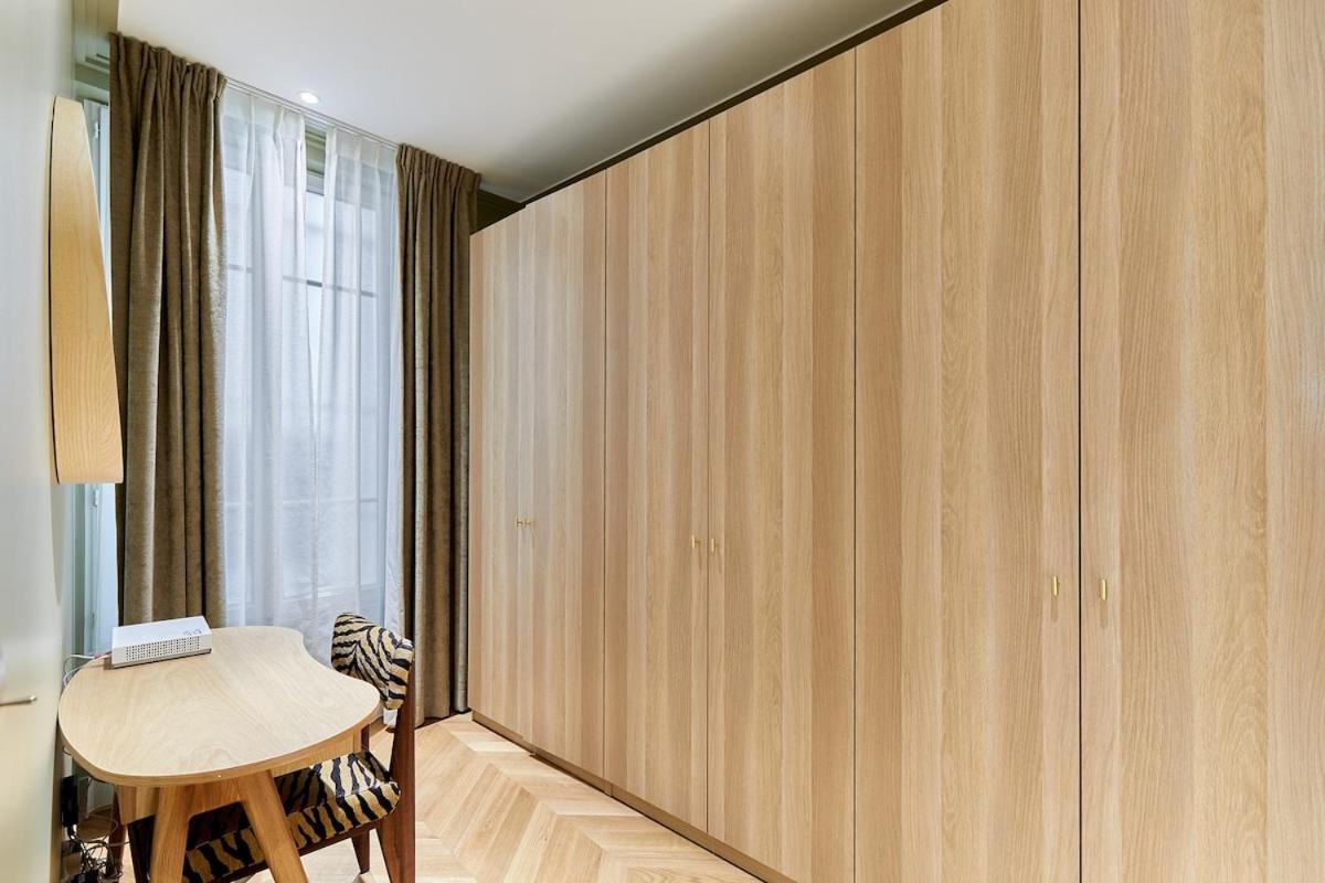 Incredible Ac 3 Bedrooms Center Of By Prestige *