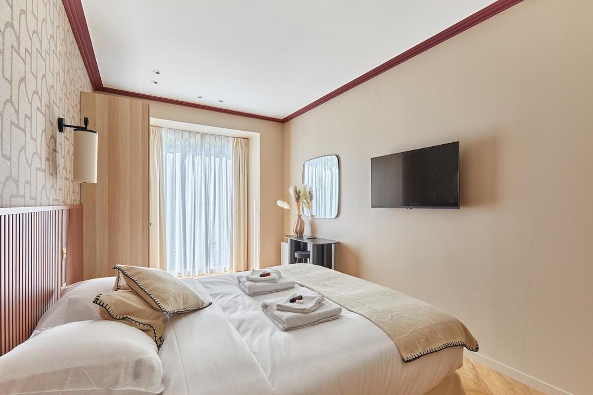 Incredible Ac 3 Bedrooms Center Of By Prestige Paris