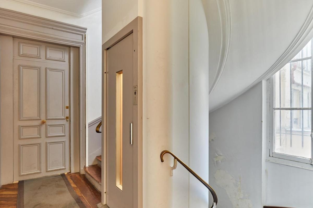 Apartment Incredible Ac 3 Bedrooms Center Of By Prestige *