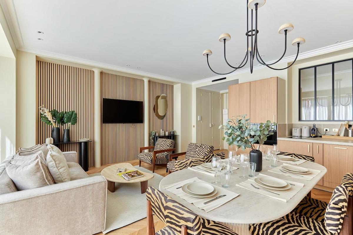 Incredible Ac 3 Bedrooms Center Of By Prestige Apartment