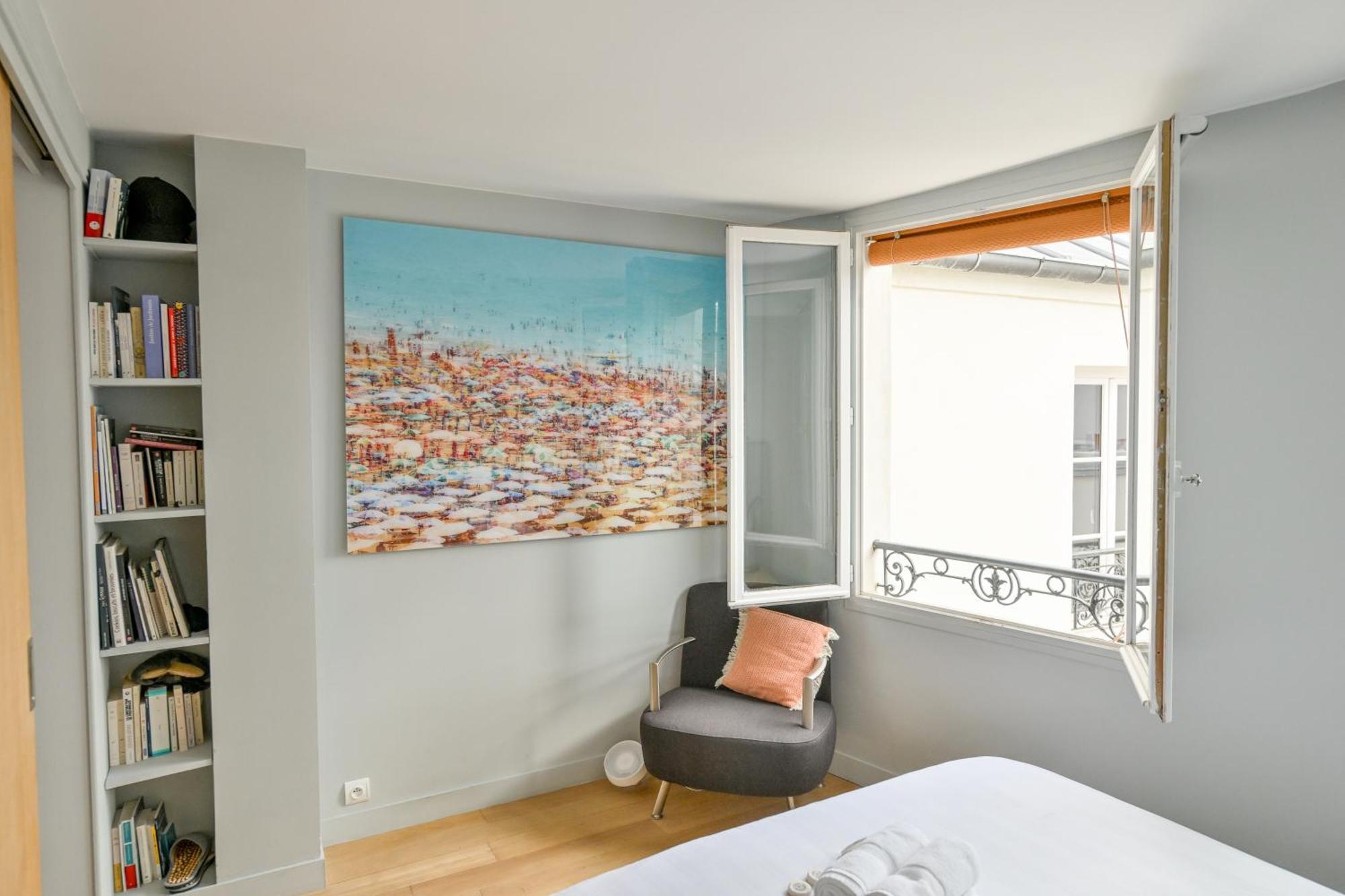 Apartment Stunning One-bedroom, Marais - Place Des Vosges *