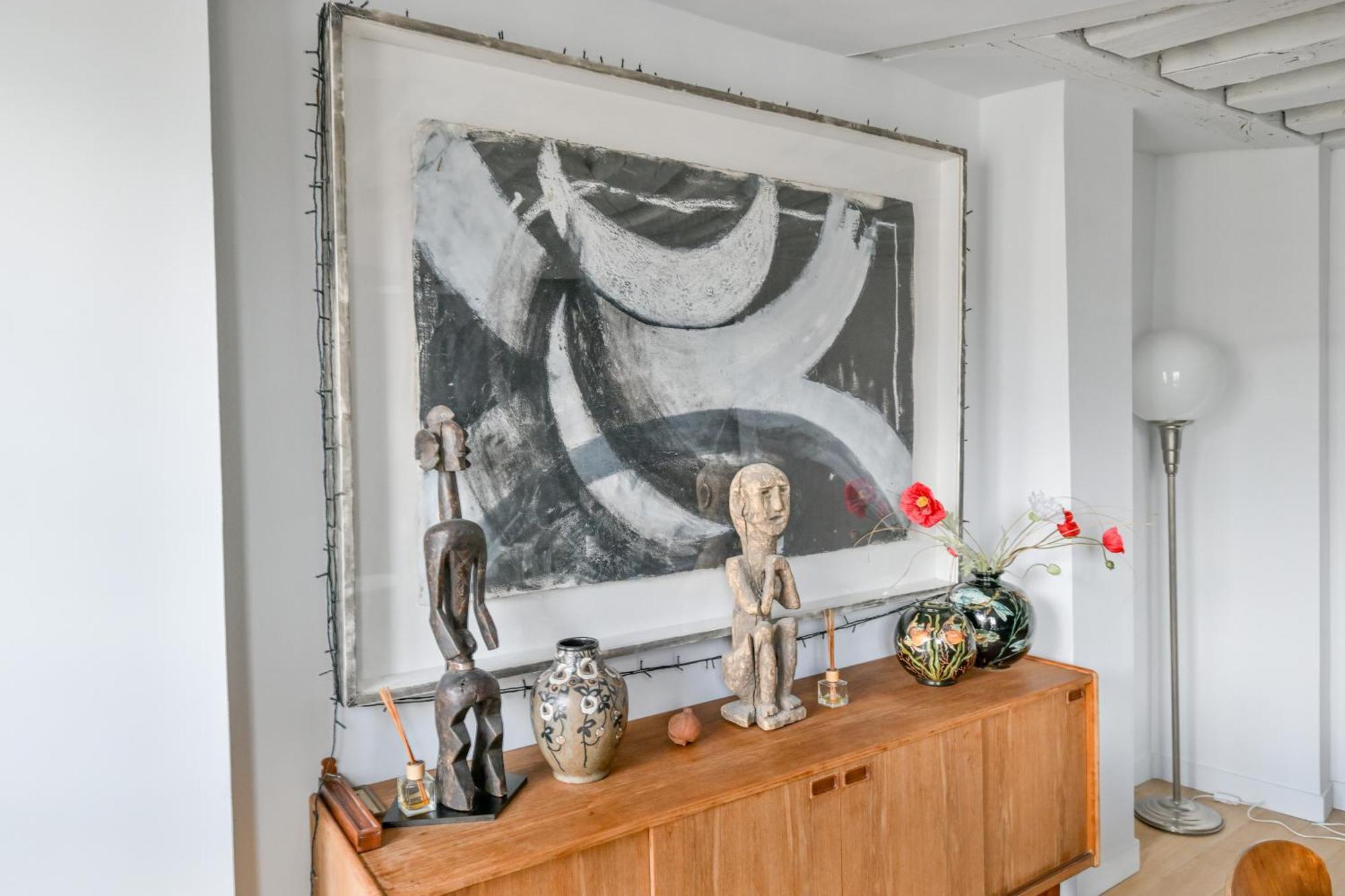Stunning One-bedroom, Marais - Place Des Vosges Apartment *