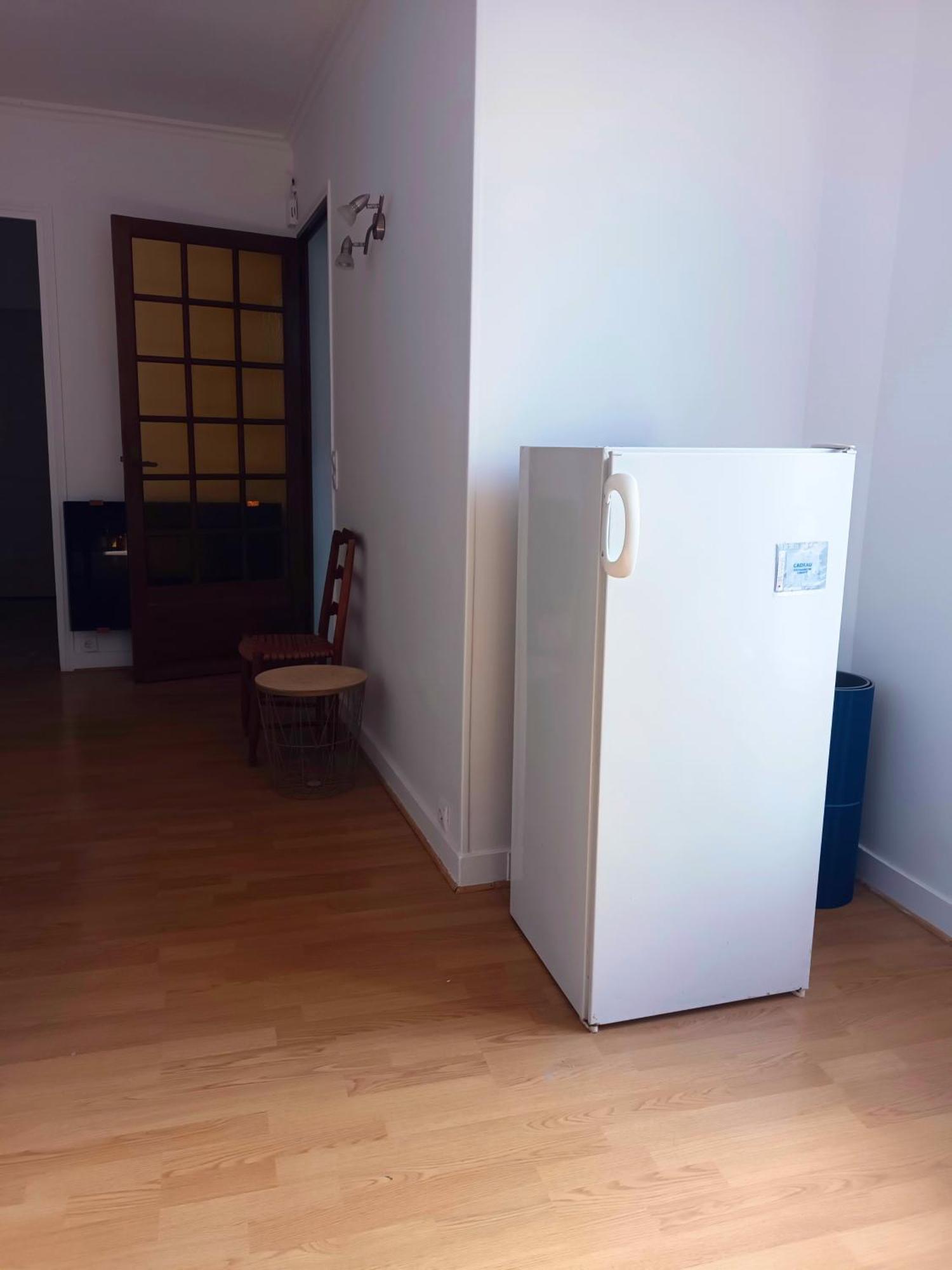 Apartment Ensoleille, Calme Rue Jonquoy, 14e Arrondissement Paris