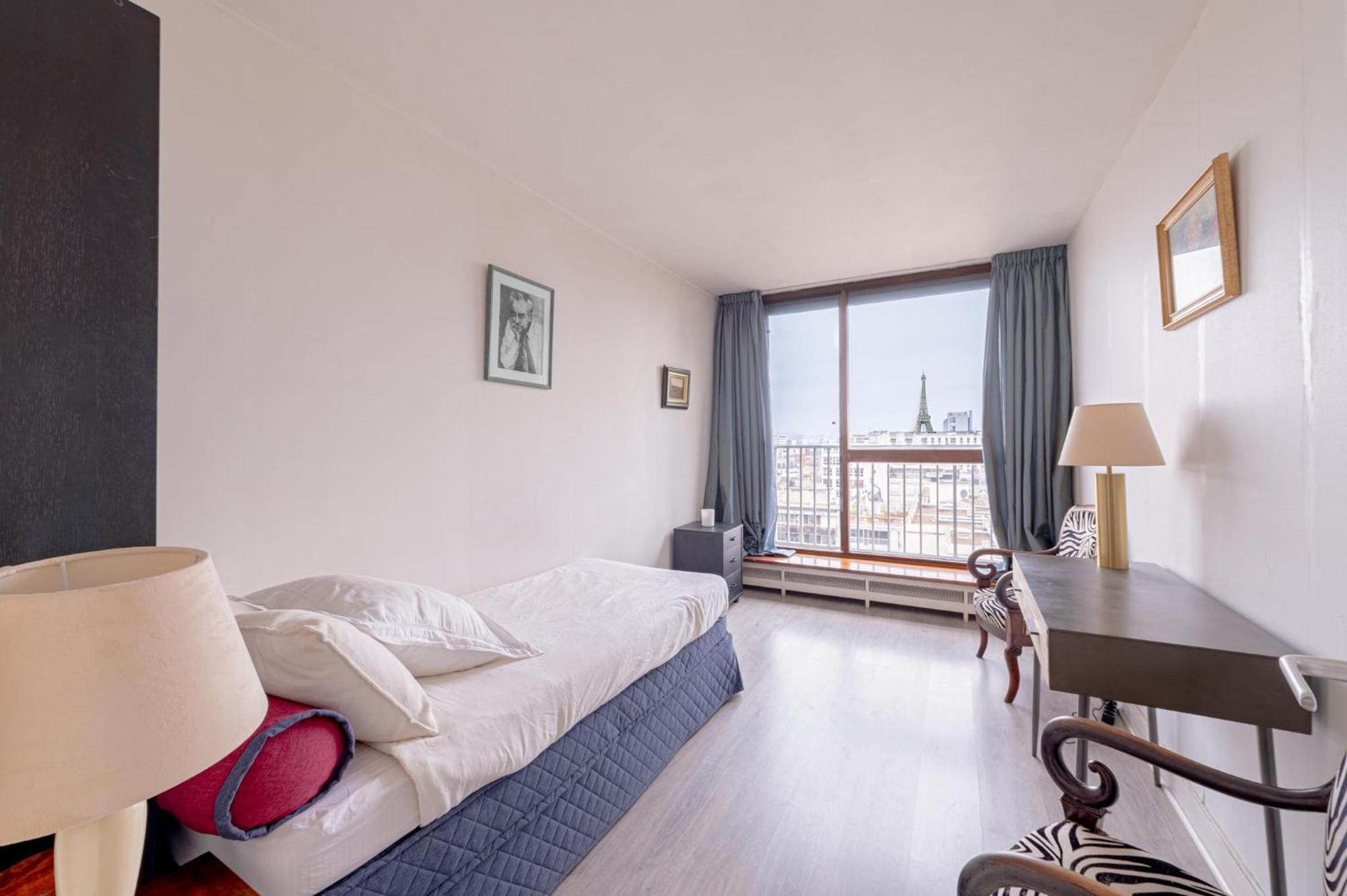 Apartamento New - 3 Bedroom Flat With Eiffel Tower View *