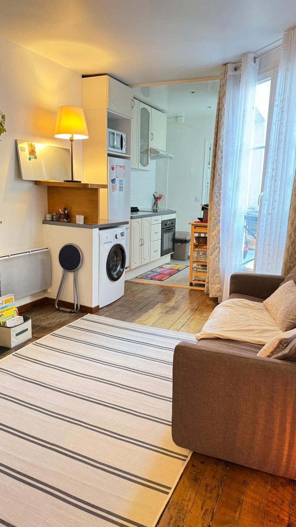 Apartment Appartement*gare De L'est-paris 10 Paris