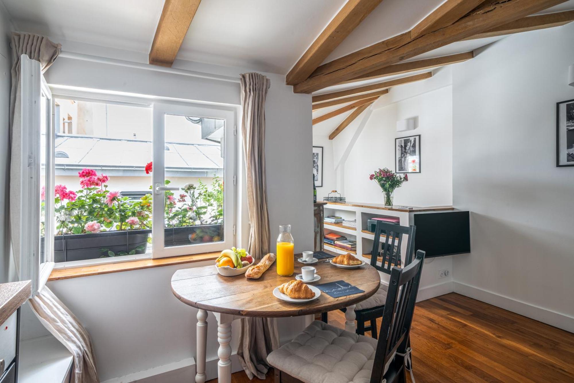 My Little House In * Hypercentre * Climatise * Paris