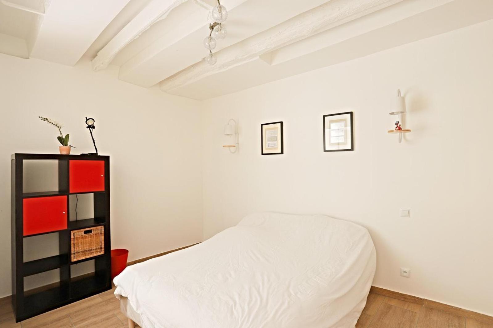 Apartment Faubourg St Denis 4 Personnes *