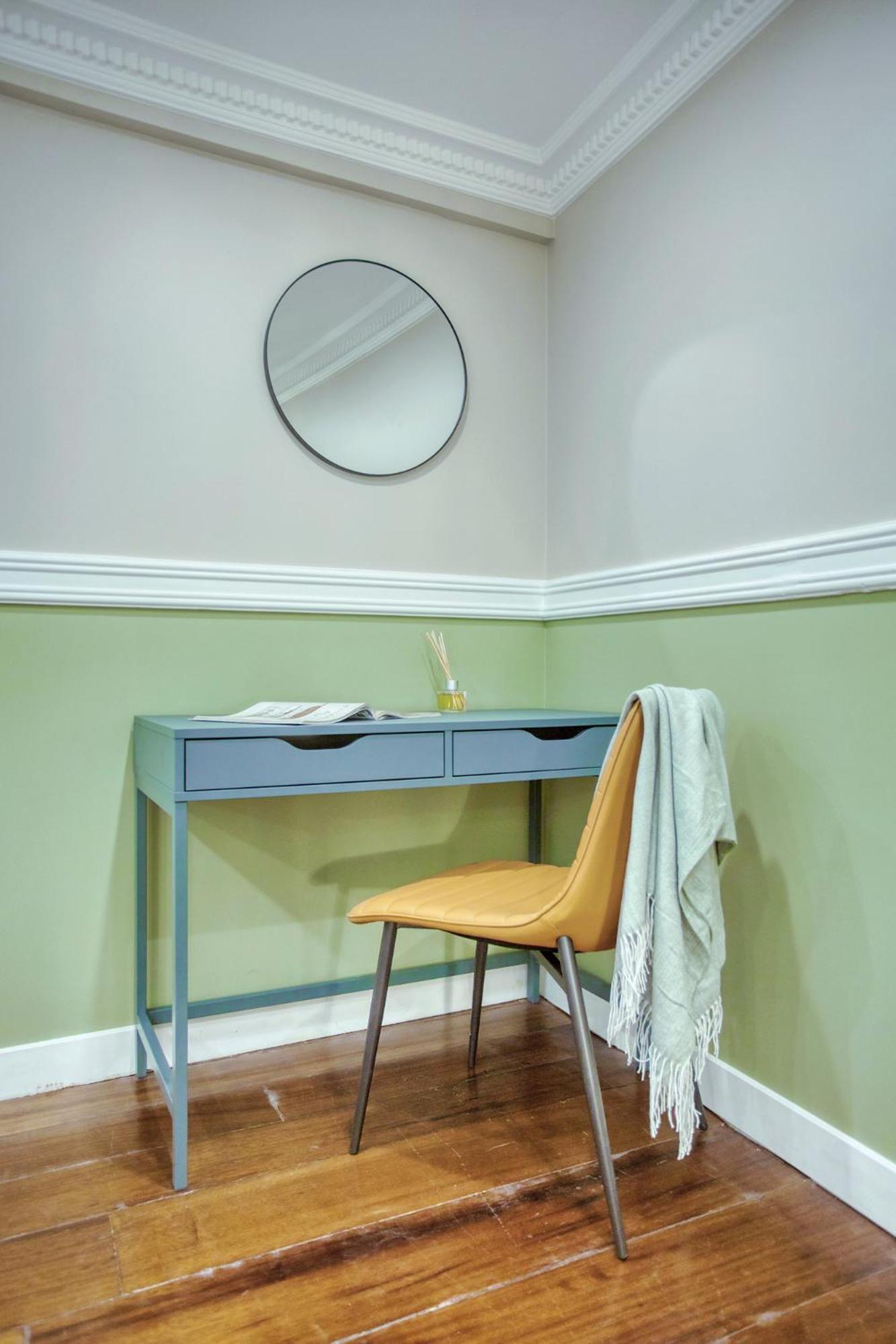 Elegant Triplex In - Ideal For 10 - Aircon Apartment
