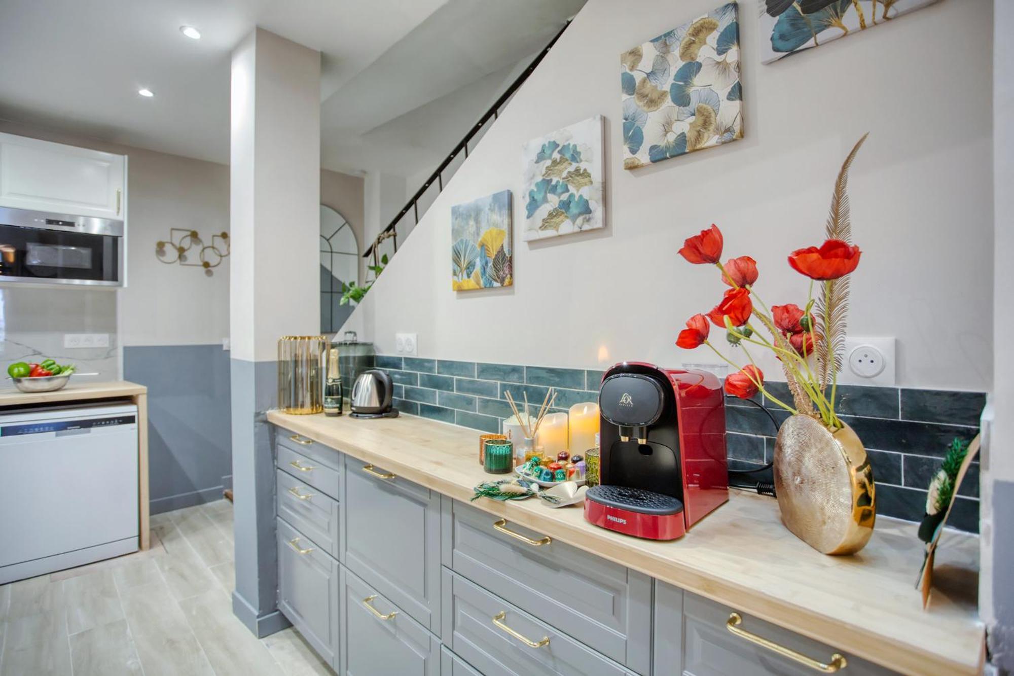 Apartment Elegant Triplex In - Ideal For 10 - Aircon Paris