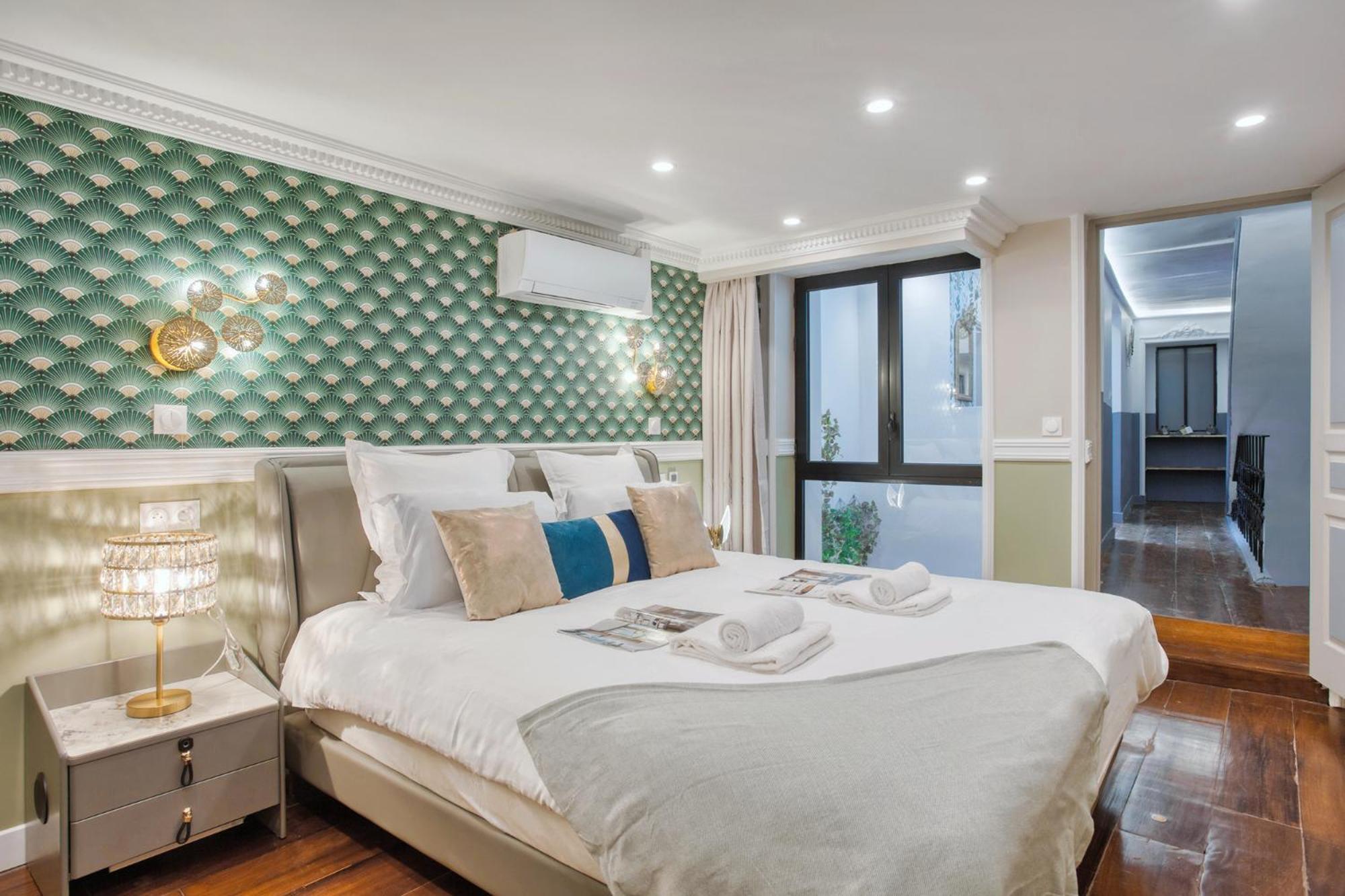 Elegant Triplex In - Ideal For 10 - Aircon Apartment Paris