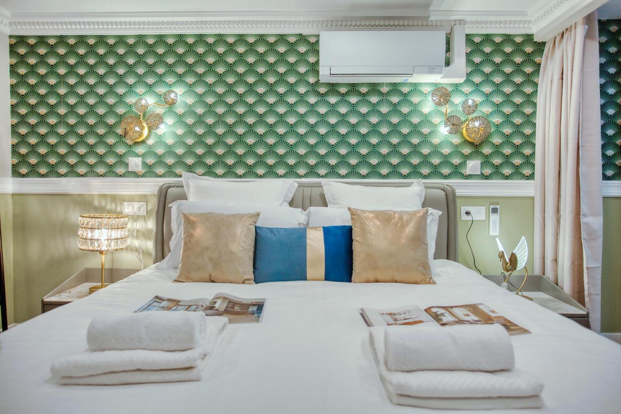 Elegant Triplex In - Ideal For 10 - Aircon
