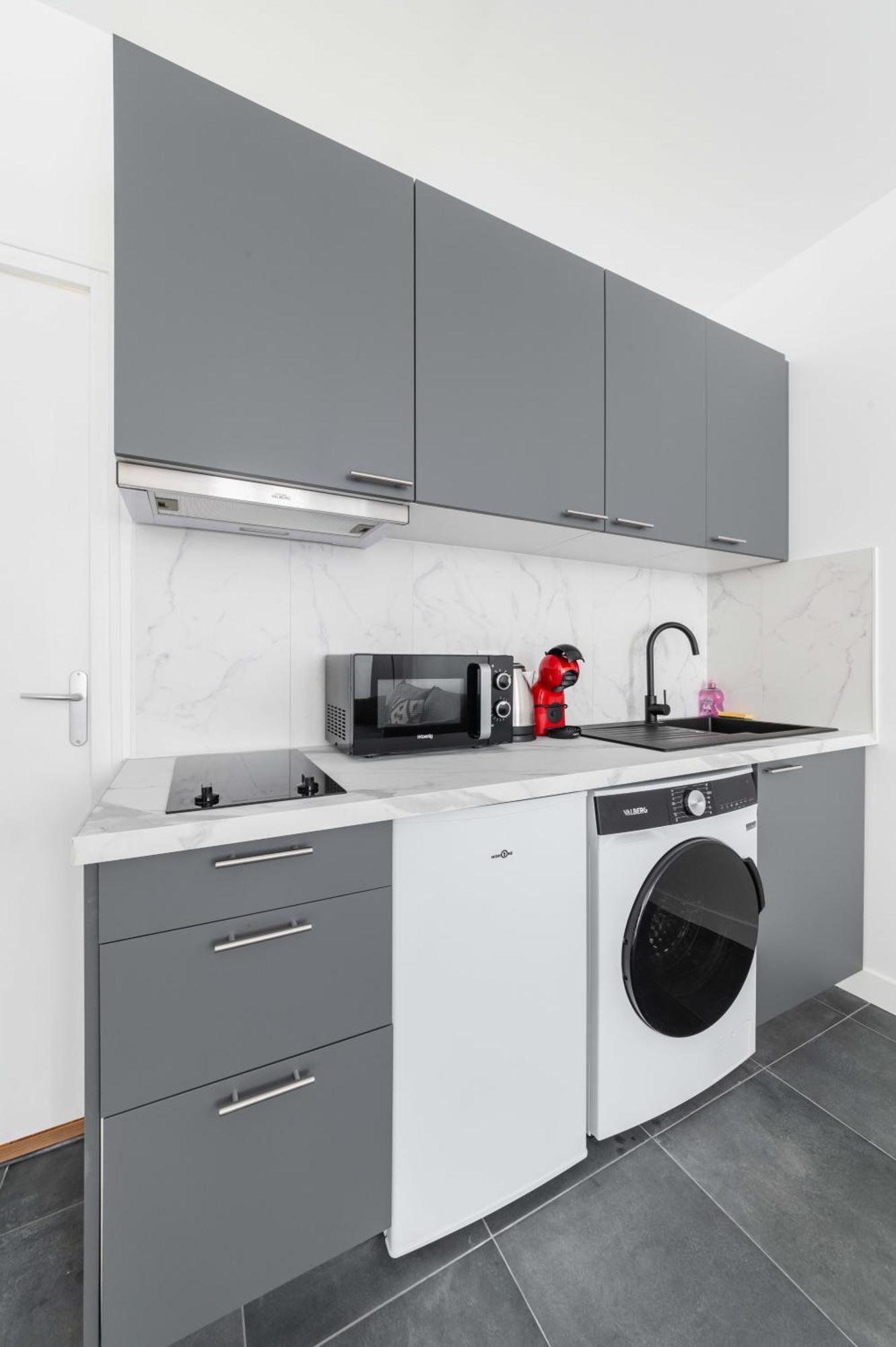 2 Pieces Refait Neuf Metro Jaures - 19 - 4p - Flat-guest