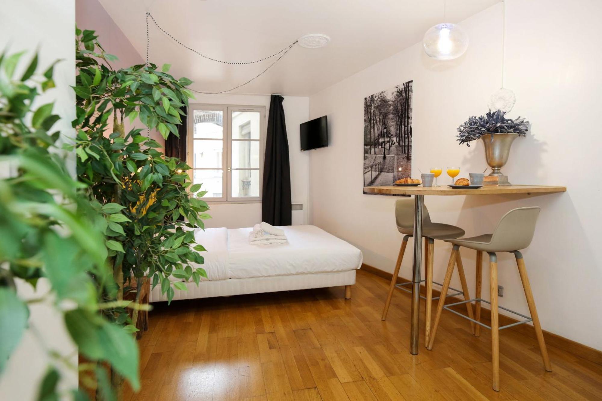 Studio De Charme Dans Quartier Anime 5 Paris