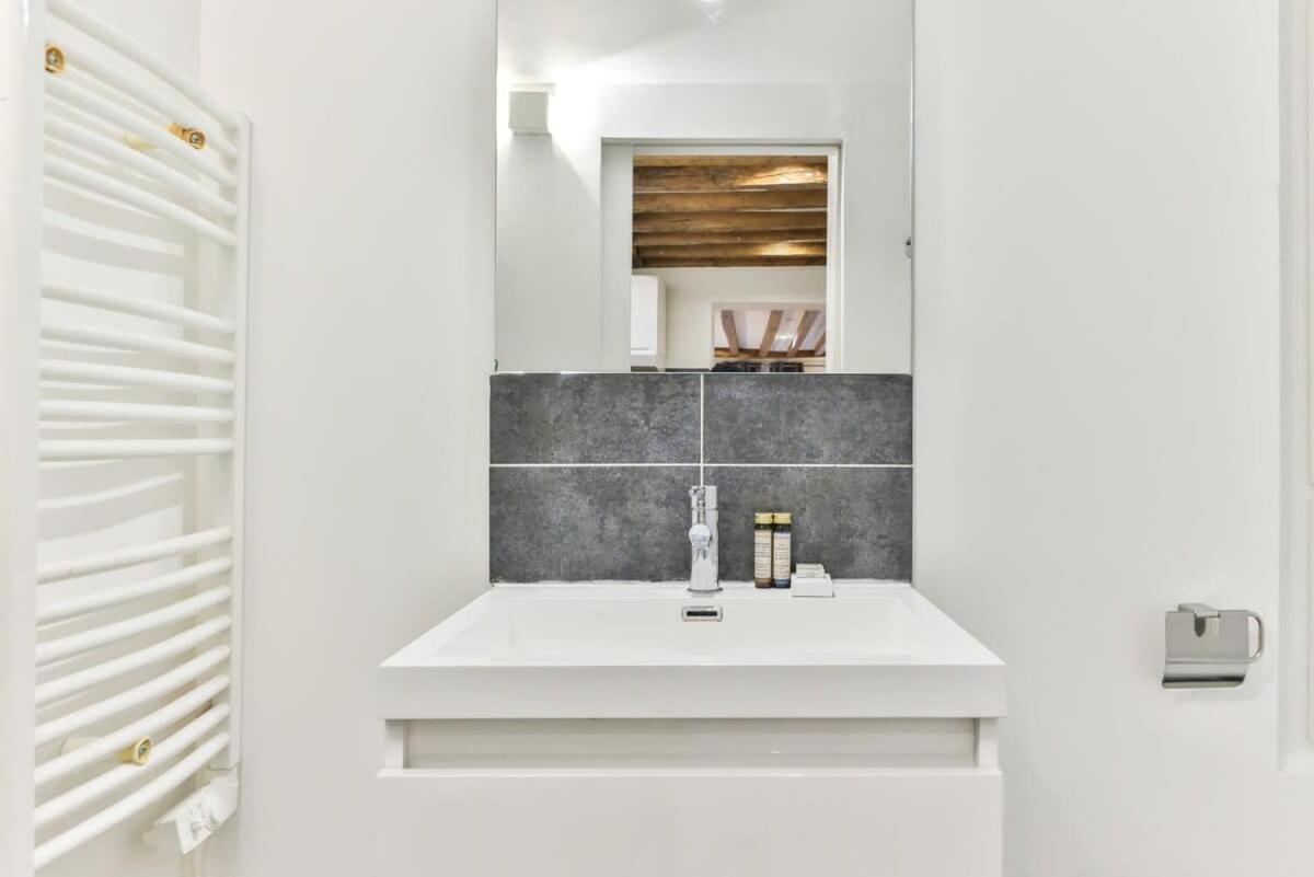 Dazzling Studio Caire Apartment *