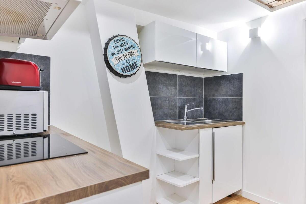 Dazzling Studio Caire * Paris
