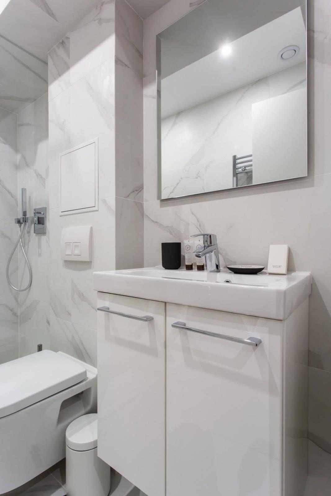 Bright And Cosy Sacre Coeur Apartment *