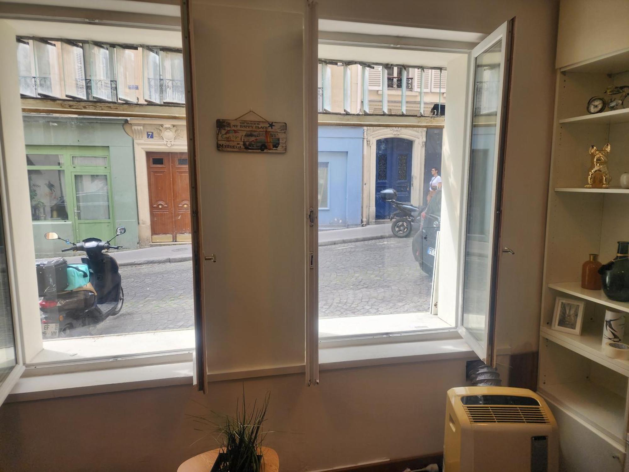 Apartment Sublime A Montmartre Paris