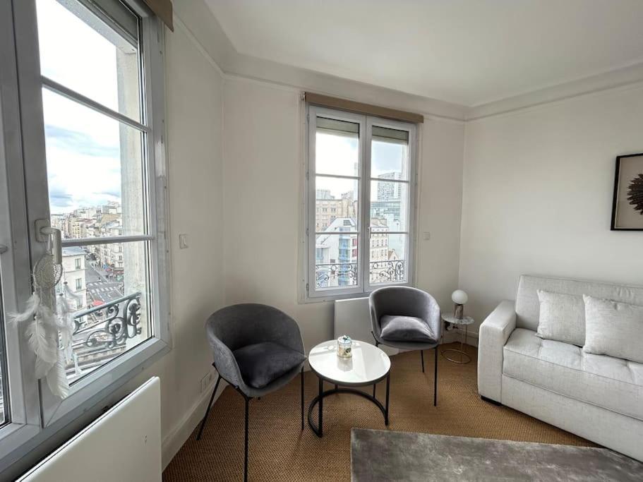 Apartment Elegant Eiffel Tower View Flat