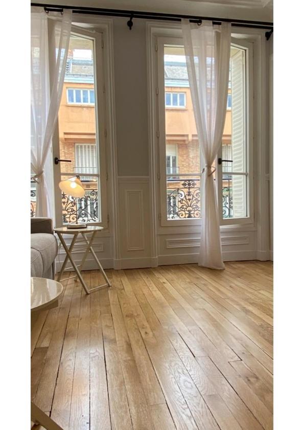 Sunny Bastille-roquette Paris