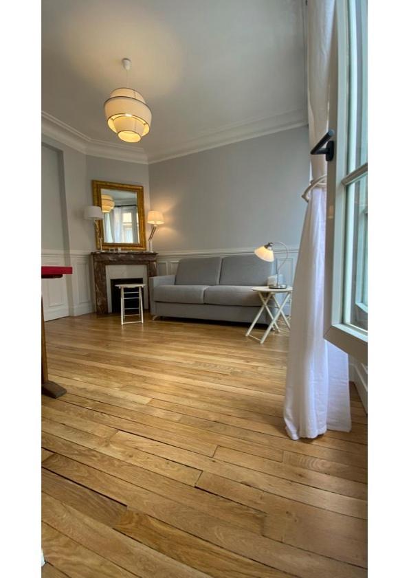 Sunny Bastille-roquette Apartment Paris