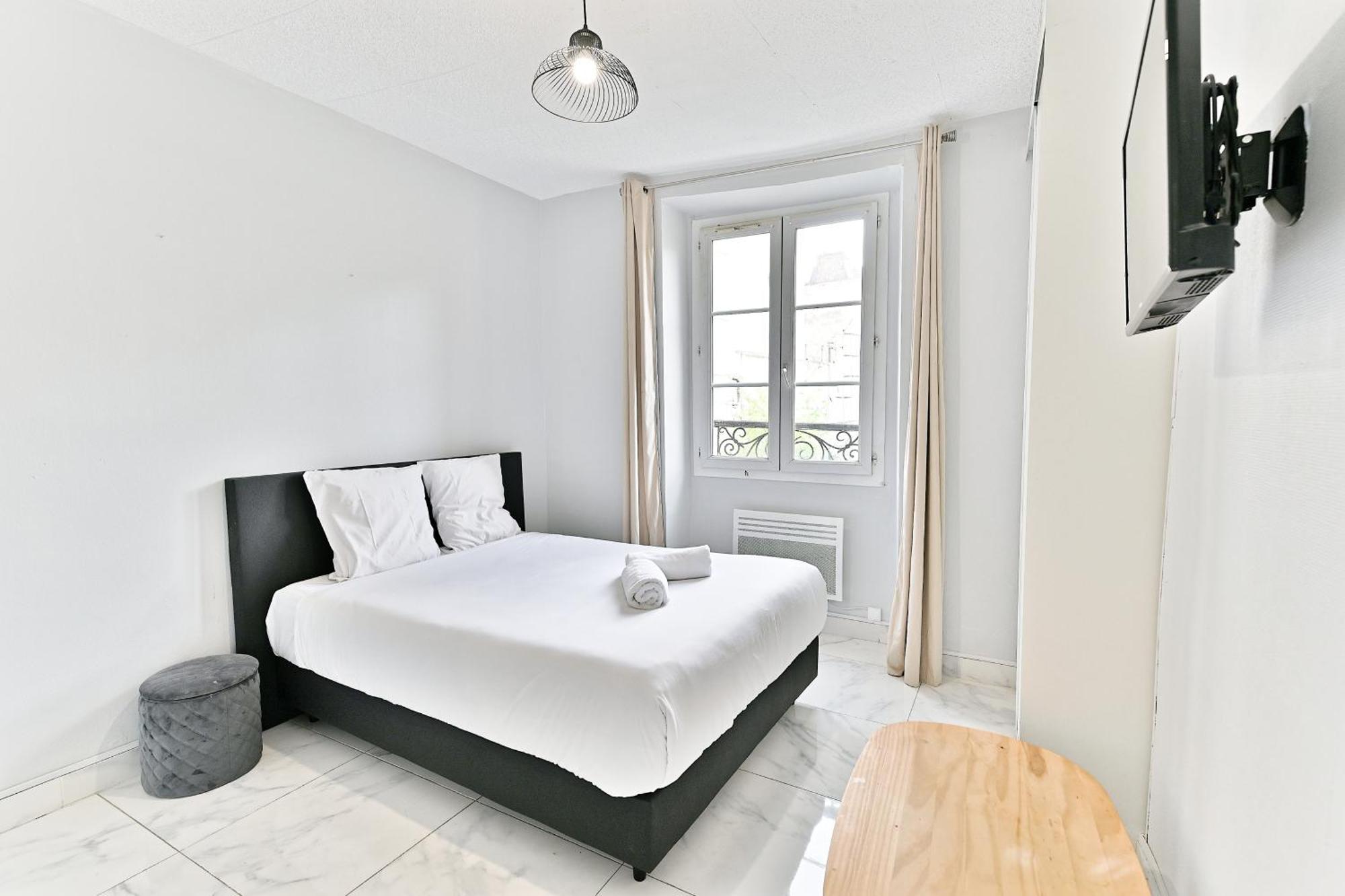 Agreable #montmartre #sacrecoeur Apartment *