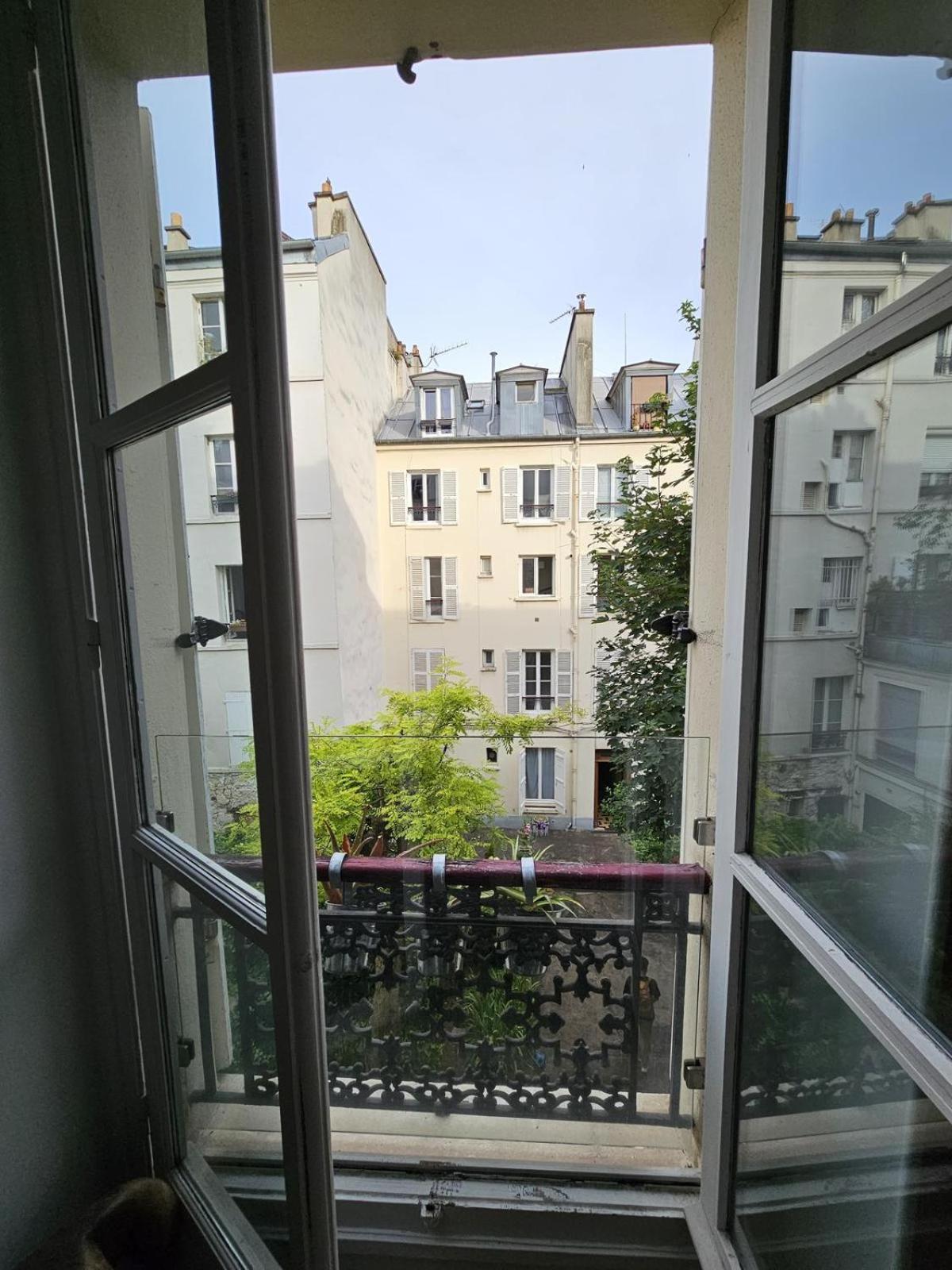 Apartment Joli Havre De Paix En Plein Batignolles *