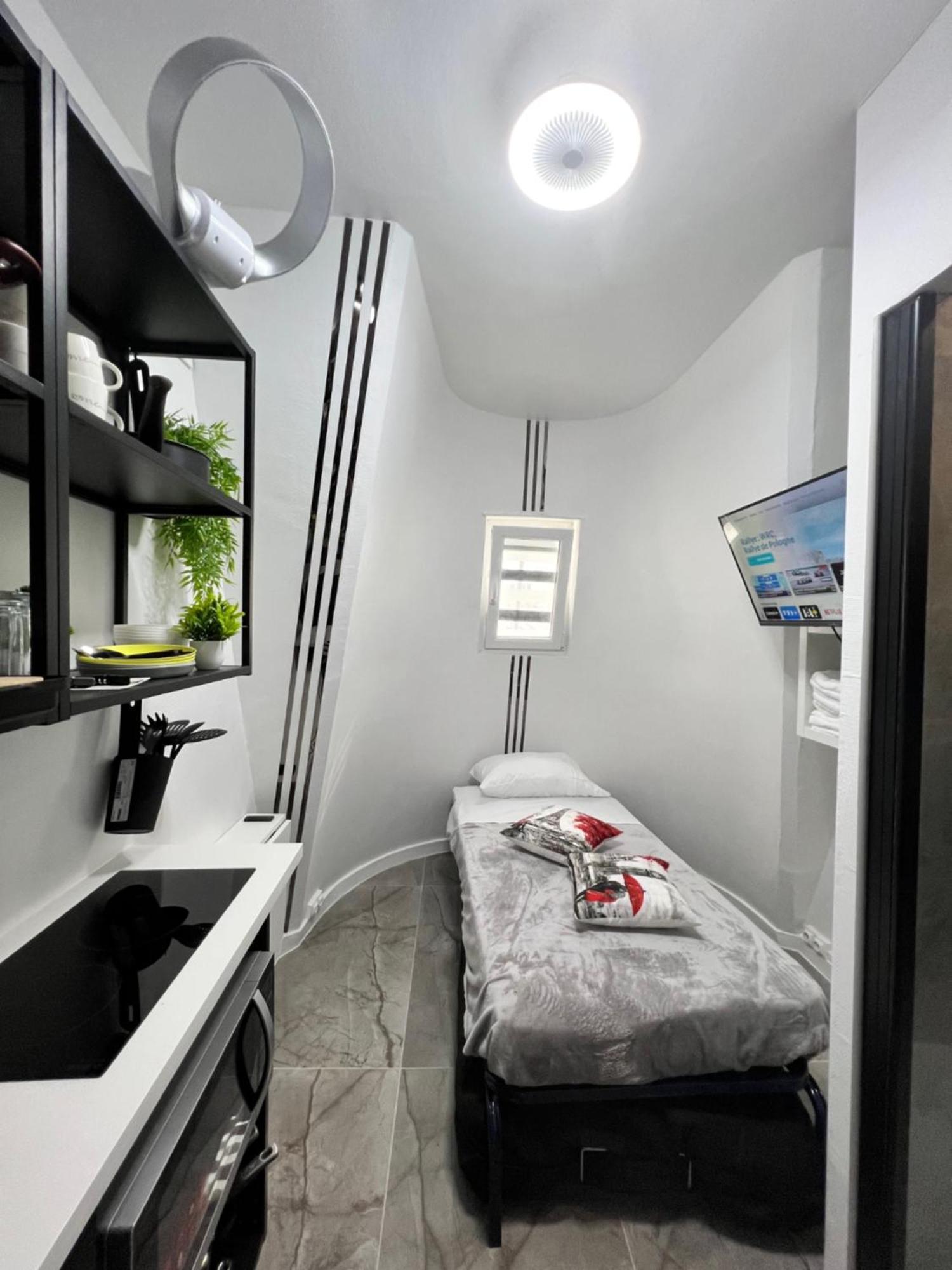 Appartement Bastille Bercy Gare De Lyon Climatisee 9m2 Ideal 1 Pers ,max 2 Pers