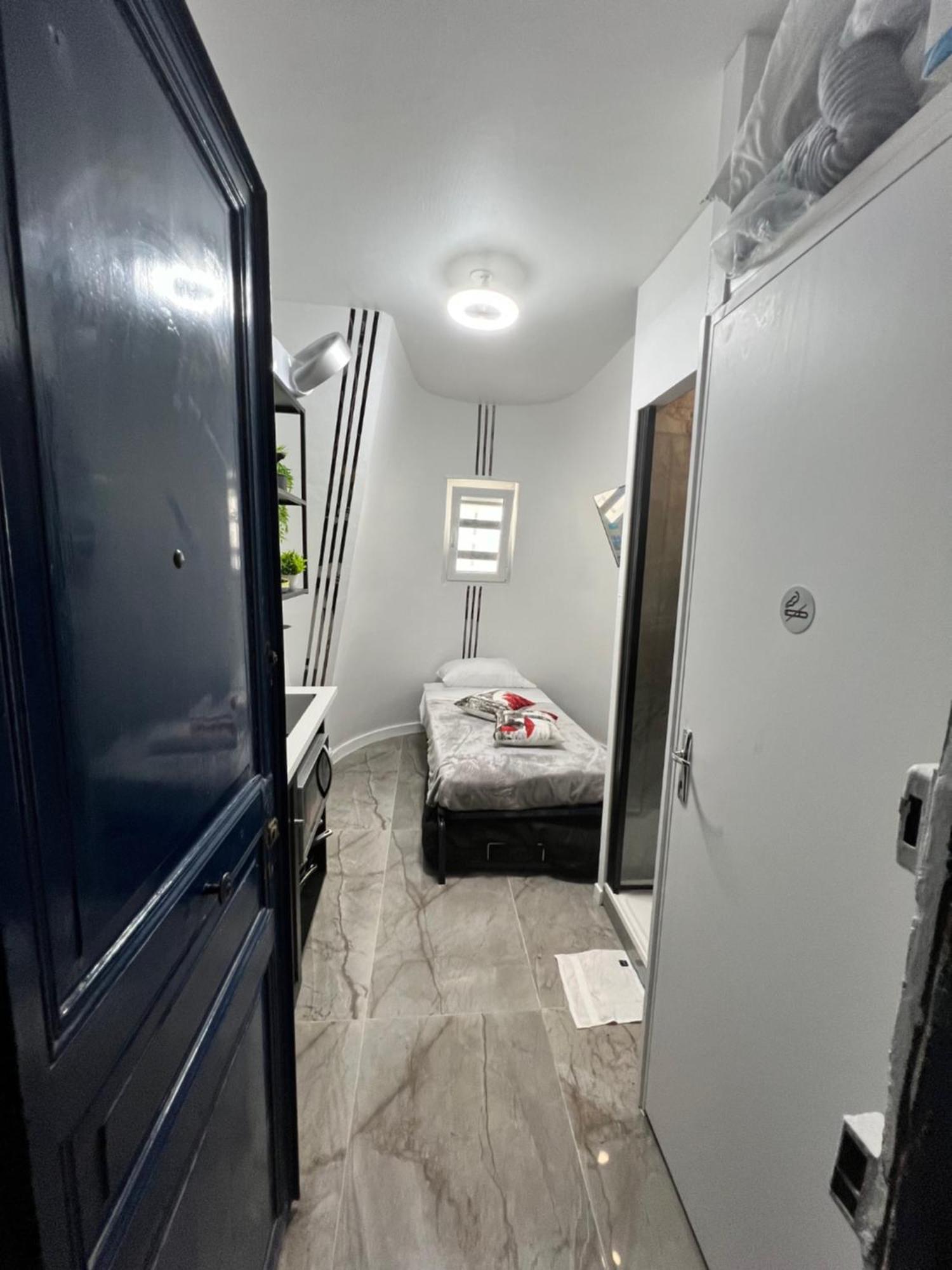 Bastille Bercy Gare De Lyon Climatisee 9m2 Ideal 1 Pers ,max 2 Pers * Paris