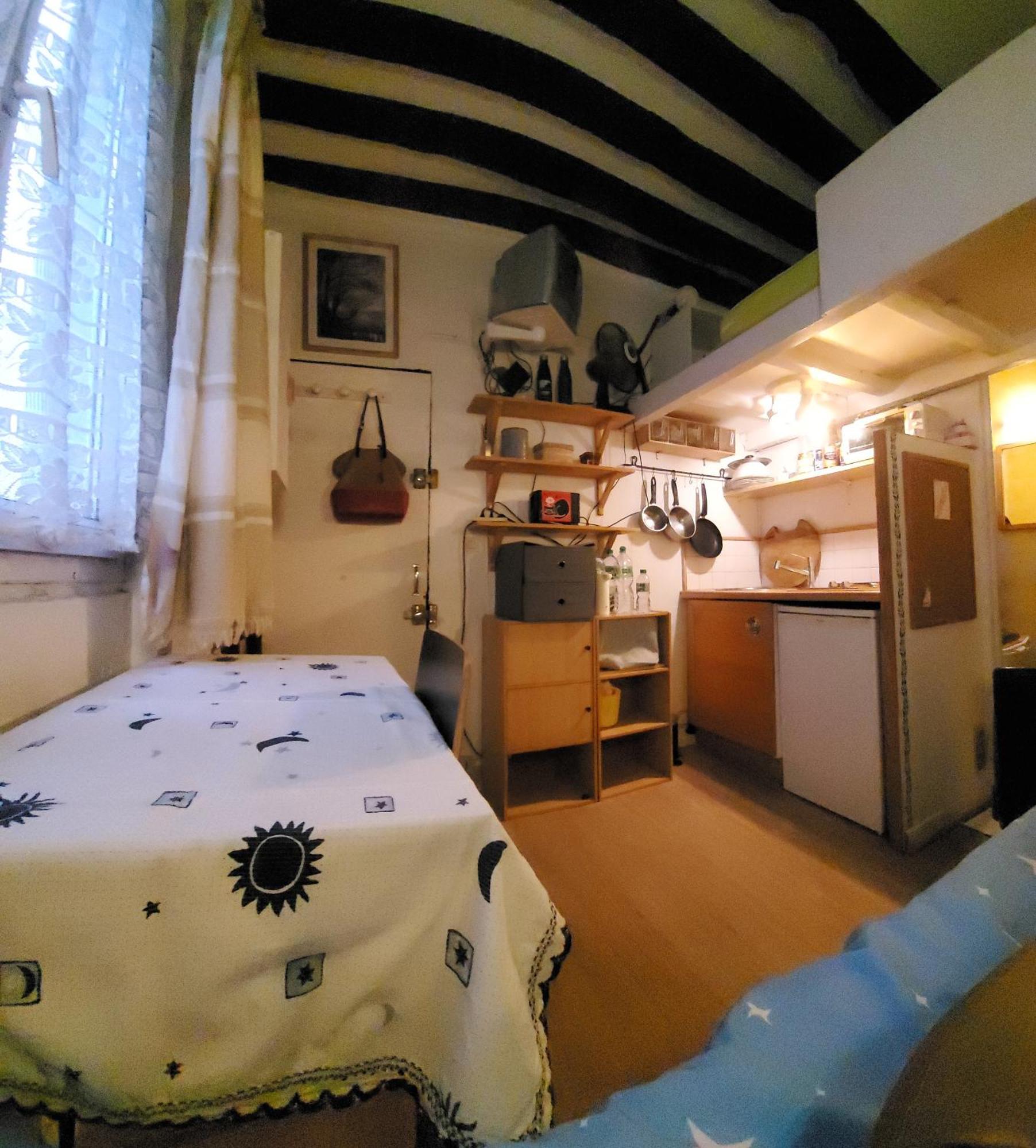 Notre Dame De Apartment *