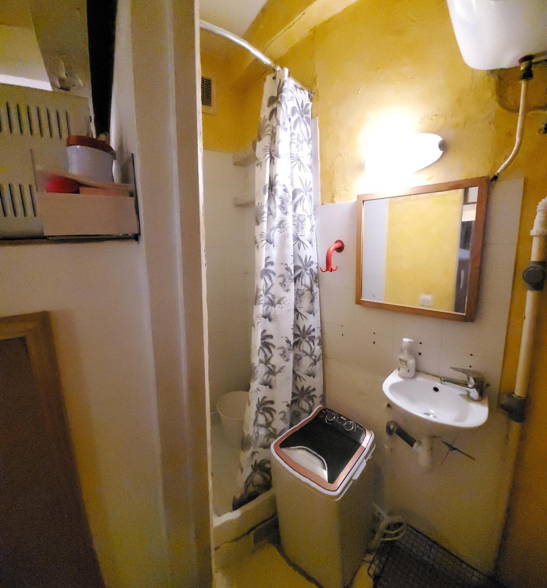Notre Dame De Apartment