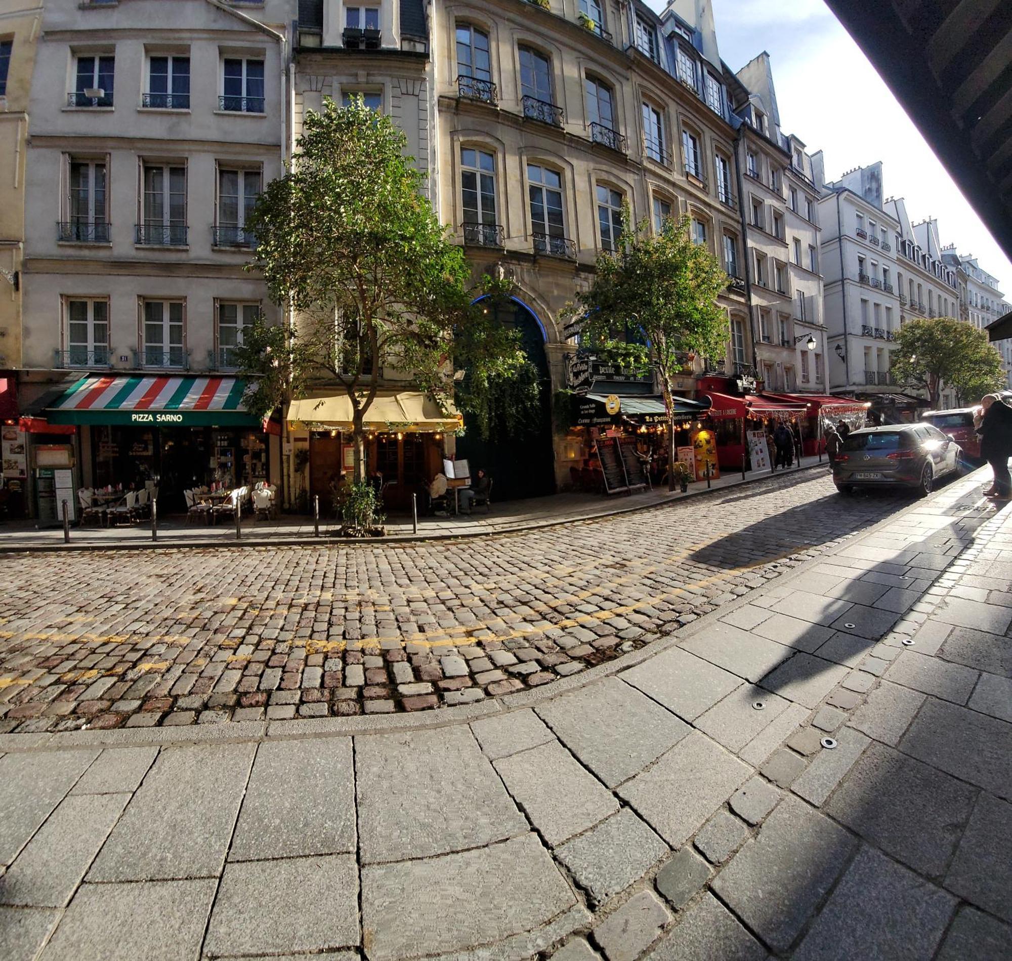 Apartment Notre Dame De Paris