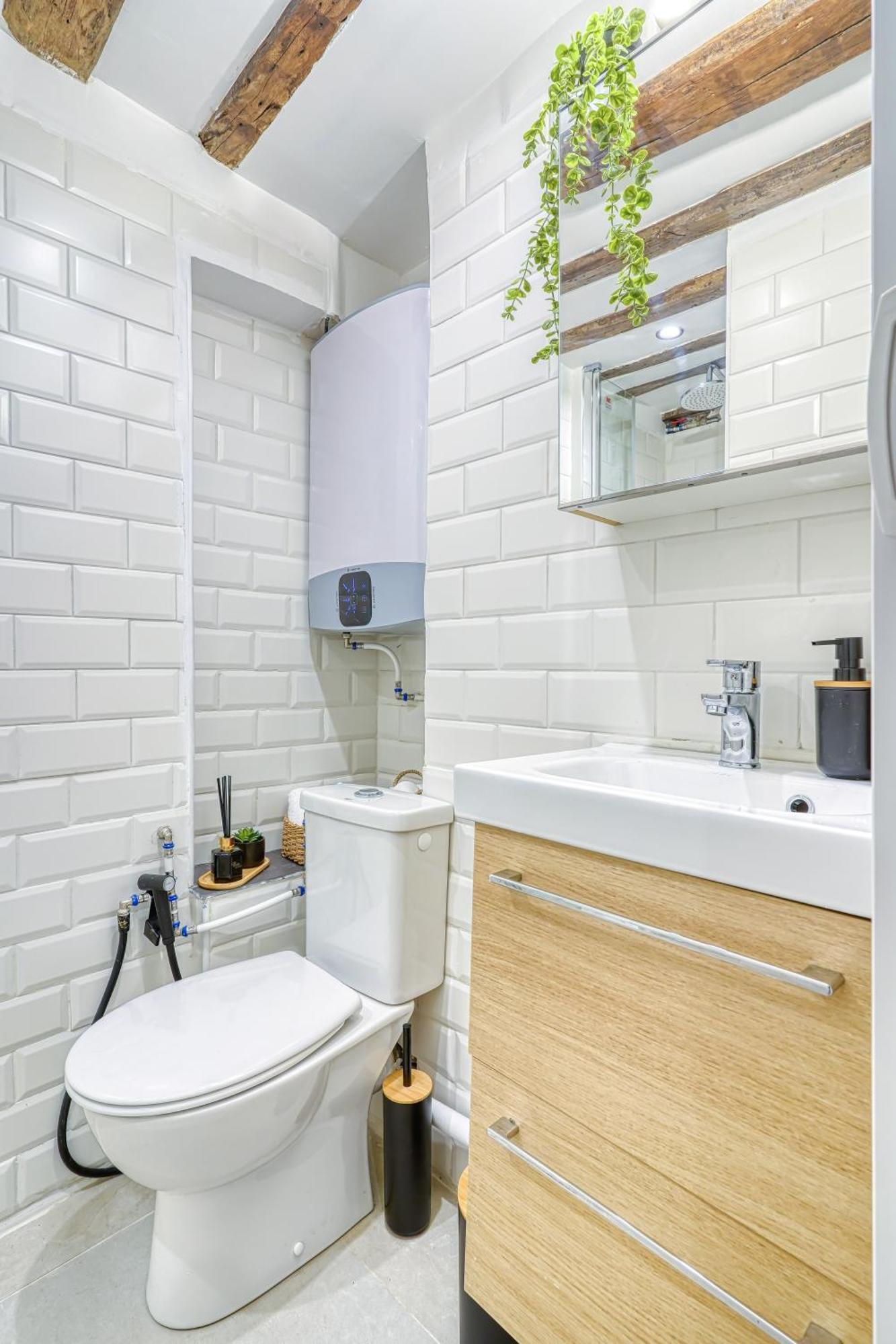 Studio Center Apartment Paris
