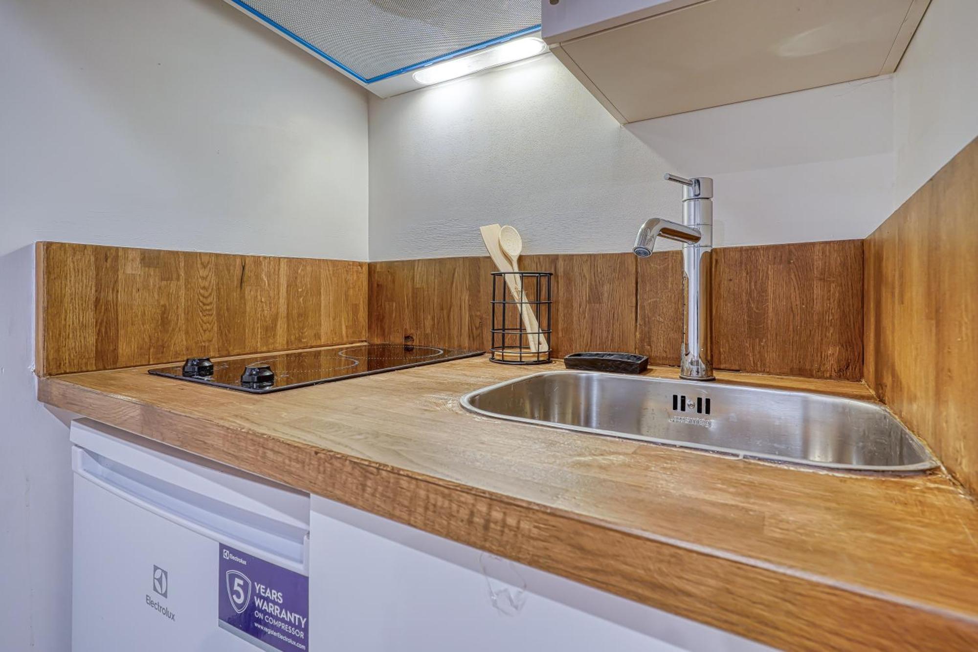 Studio Center Apartment