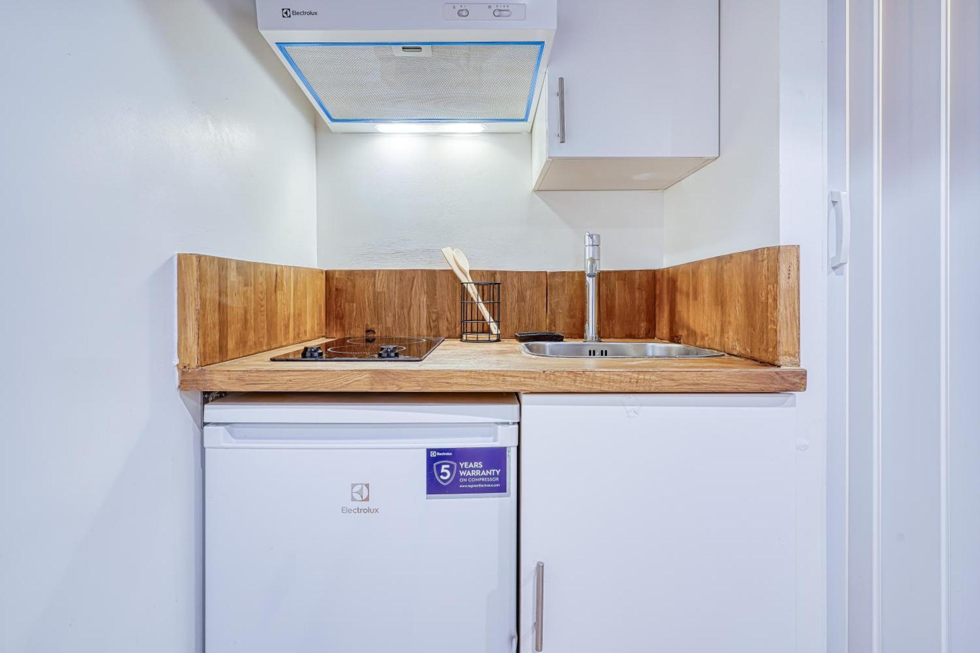 Studio Center Apartment *