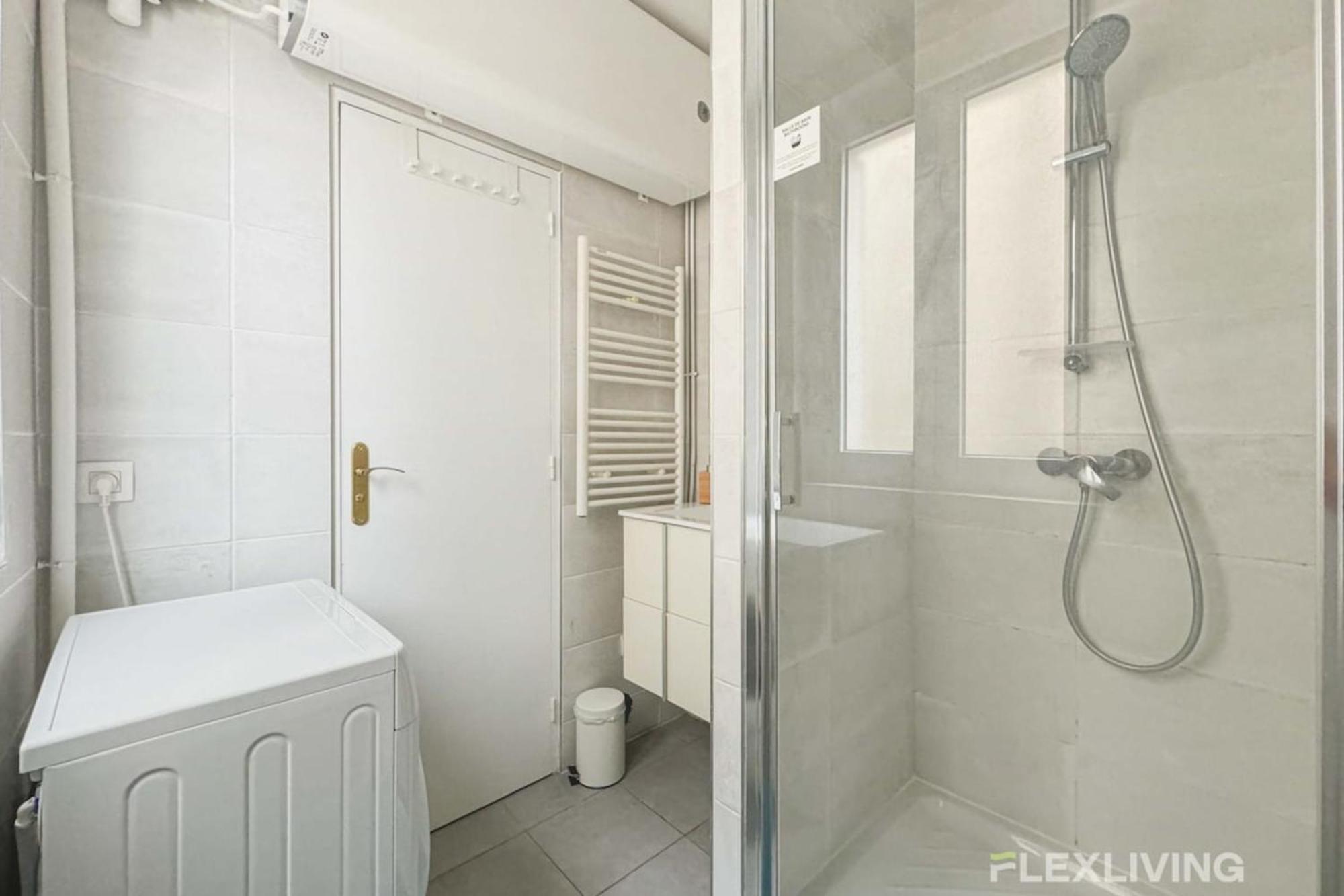 Flexliving - - Caulaincourt Holiday home Paris