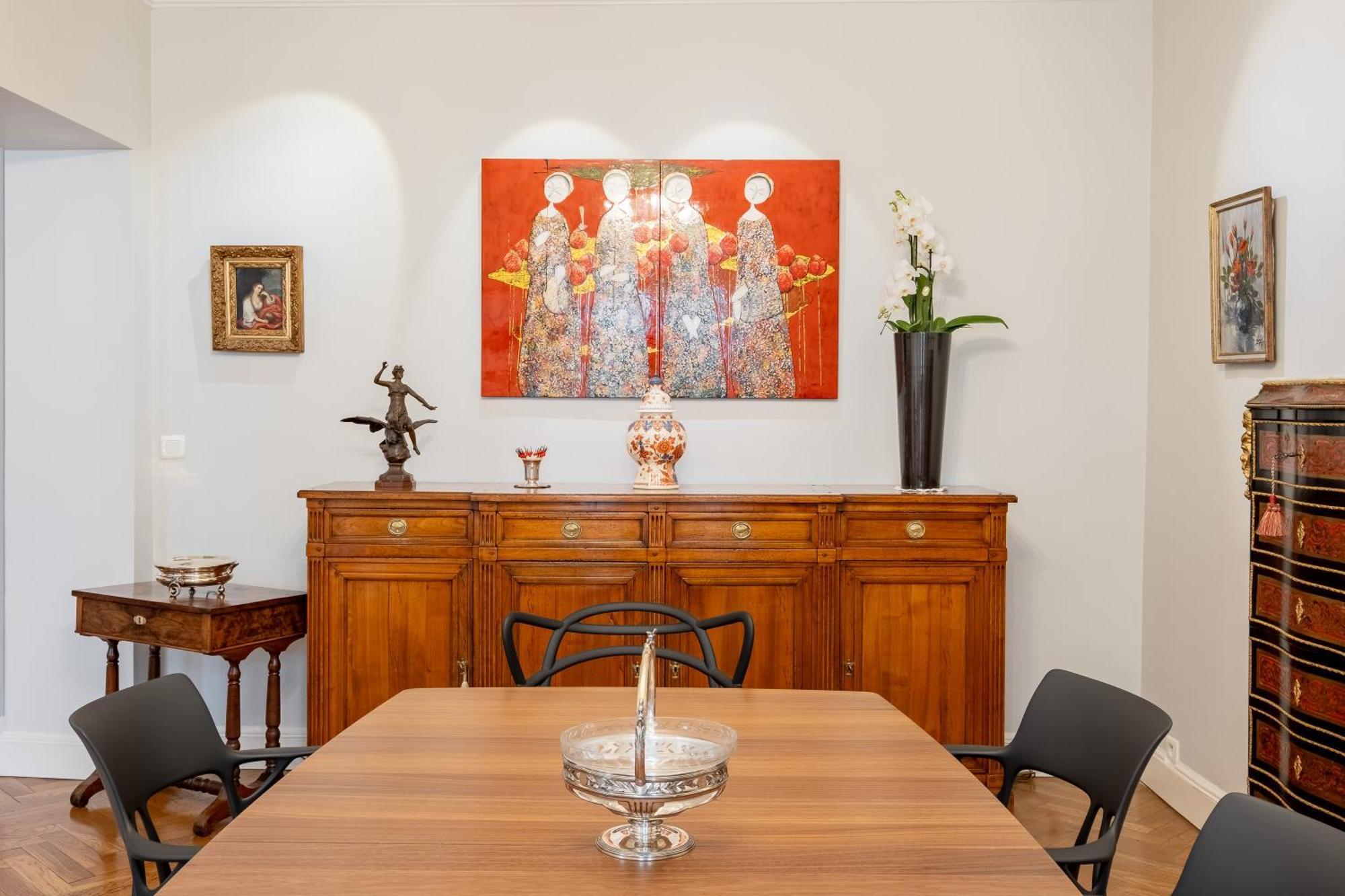Veeve - Triumphant Design Apartment *