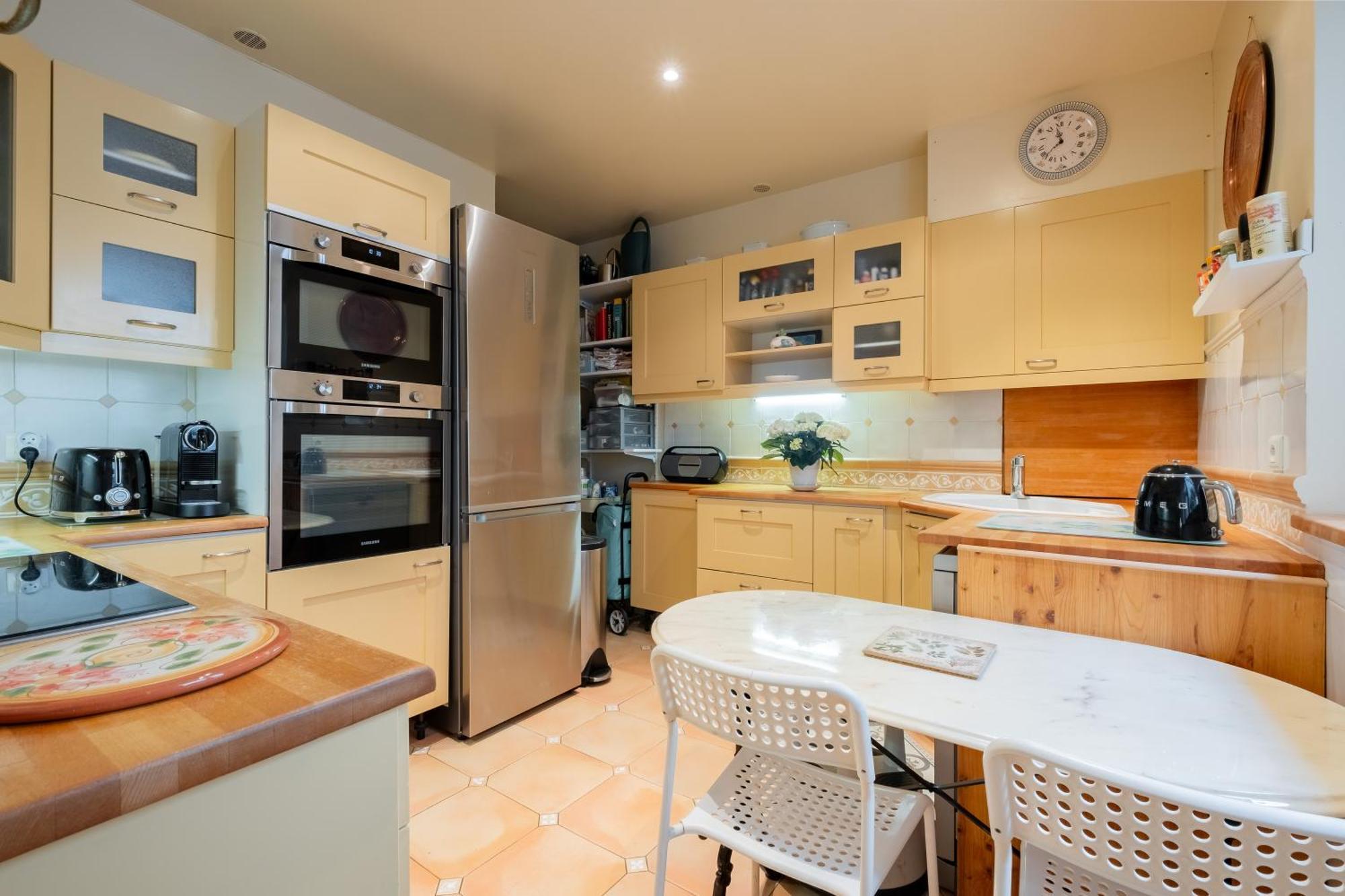 Apartment Veeve - Triumphant Design *