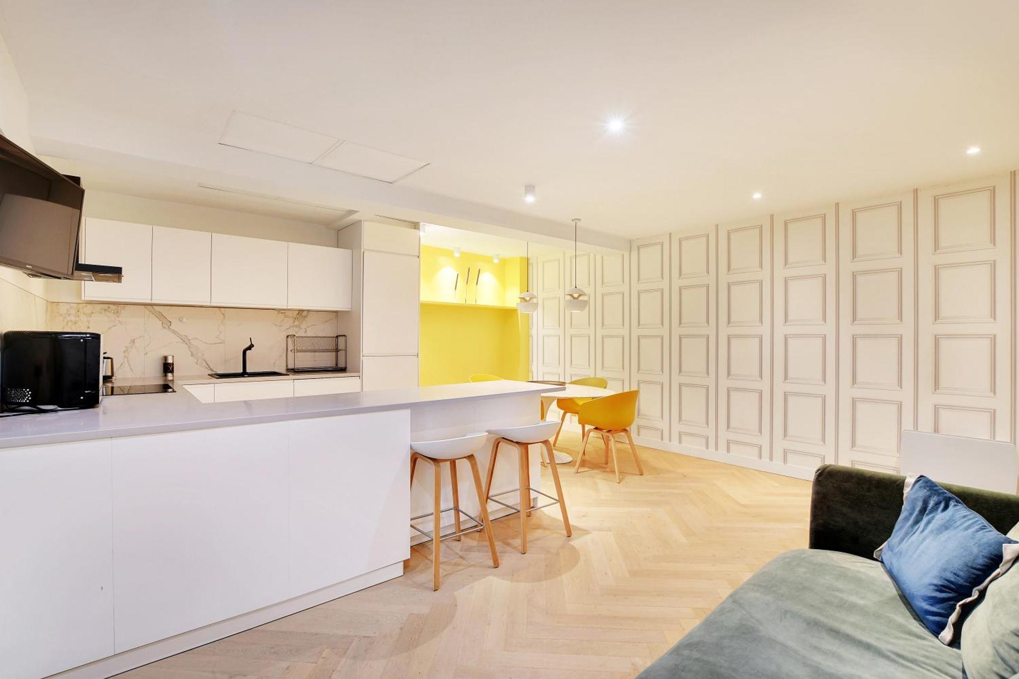 Apartment Pick A Flat's In Triangle D'or - Rue Penthievre Paris