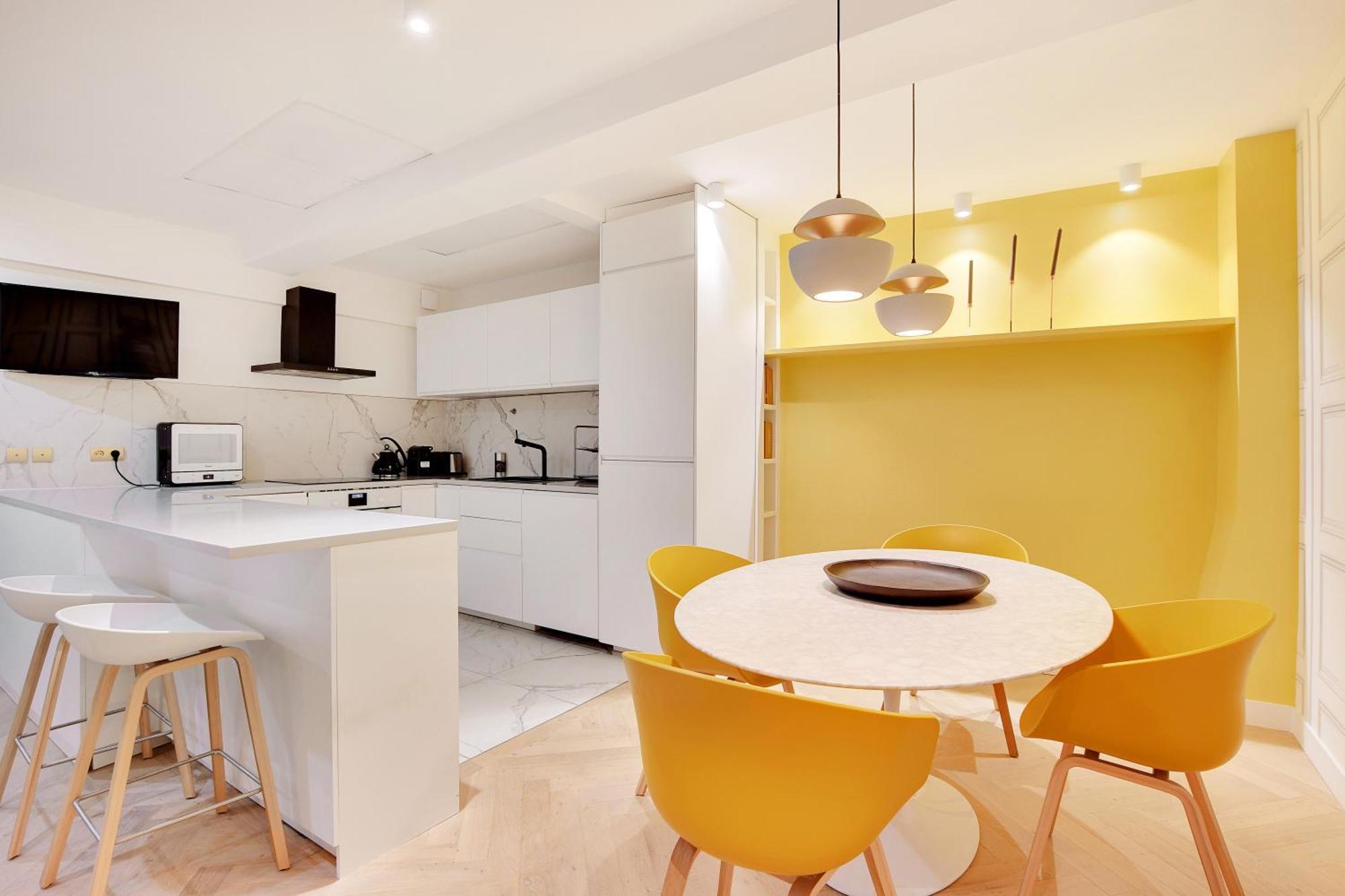 Pick A Flat's In Triangle D'or - Rue Penthievre Apartment